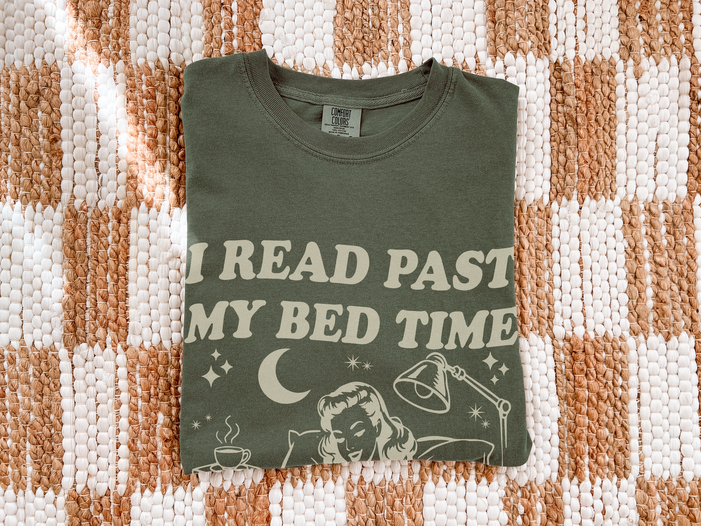 I Read Past My Bedtime – Comfort Colors Book Lover T-Shirt